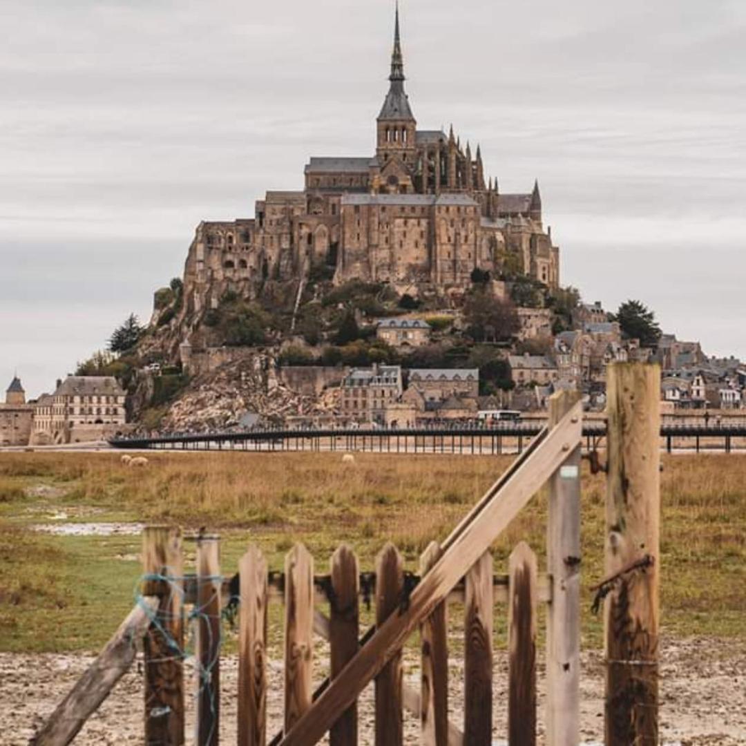 La Maison Du Mont Saint Michel Bed & Breakfast Pontorson Luaran gambar